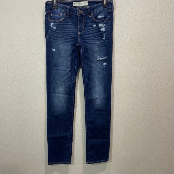 Abercrombie & Fitch high rise slim straight destroyed jeans 27x33 - Picture 1 of 11